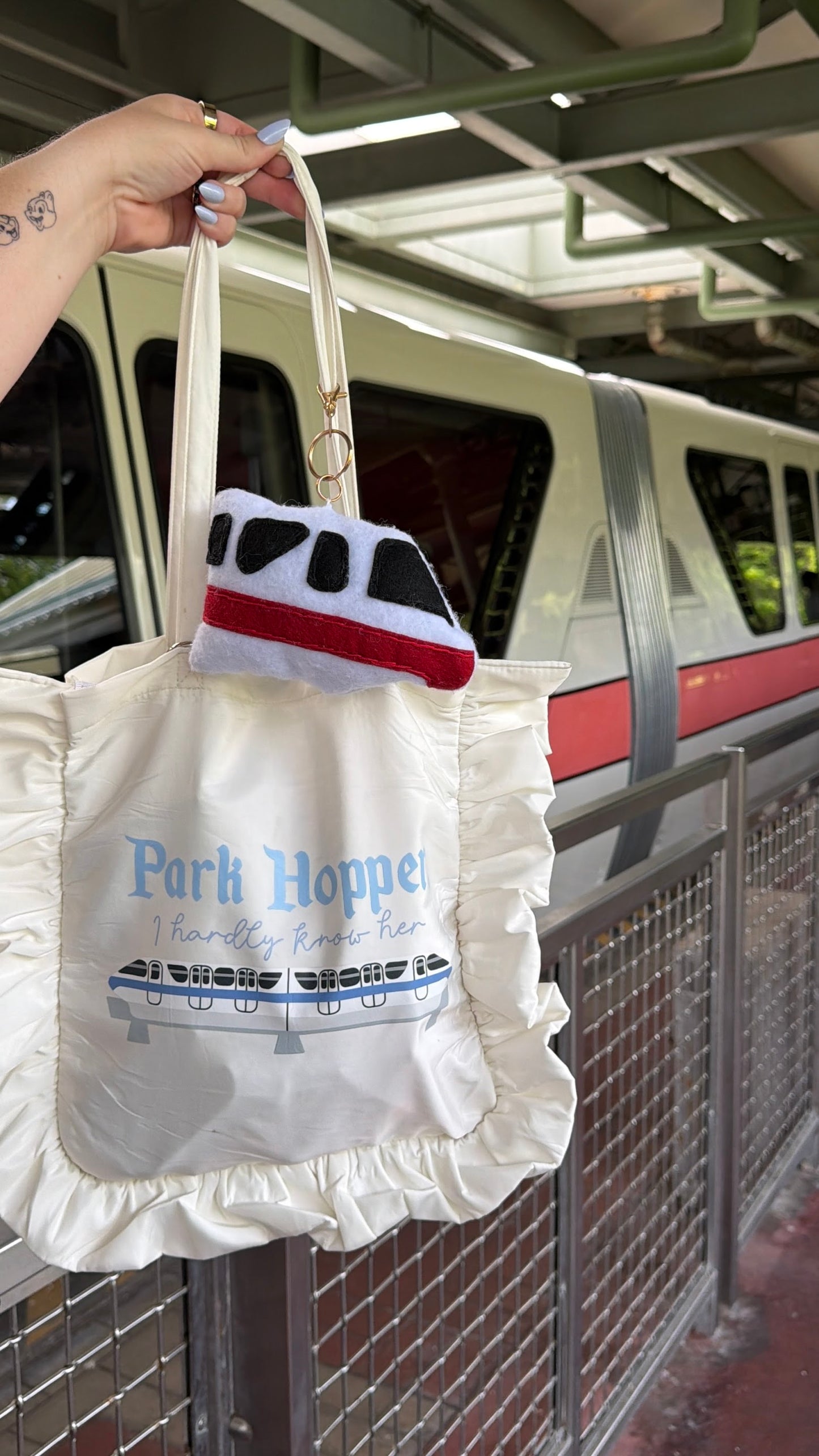 Park Hopper Ruffle Tote